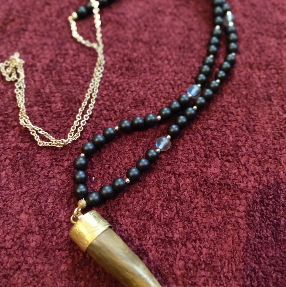 Woman's necklace